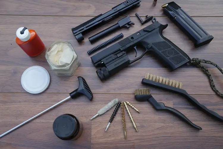 Can You Use Vinegar to Clean a Gun?